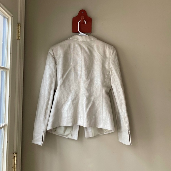 Armani Collezioni Cream Shimmery Button Front Blazer 10 - Picture 4 of 8
